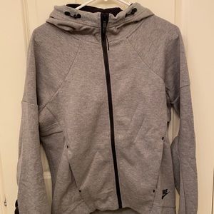 Nike women’s tech zip up